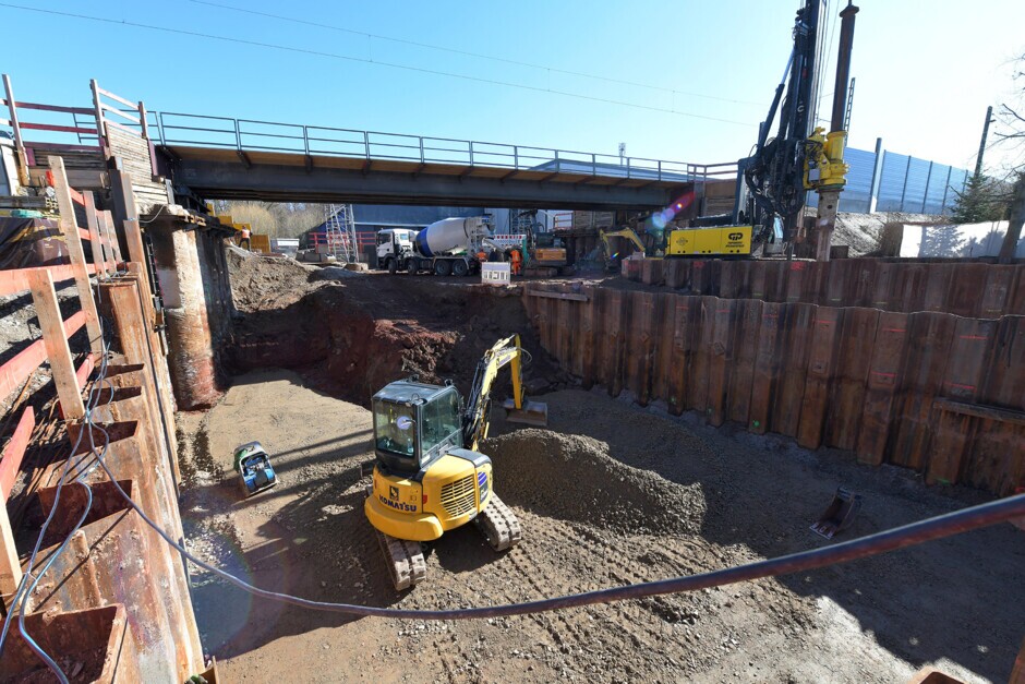 Arbeiten Eisenbahnüberführung Paradiesbach Crimmitschau Februar 2026